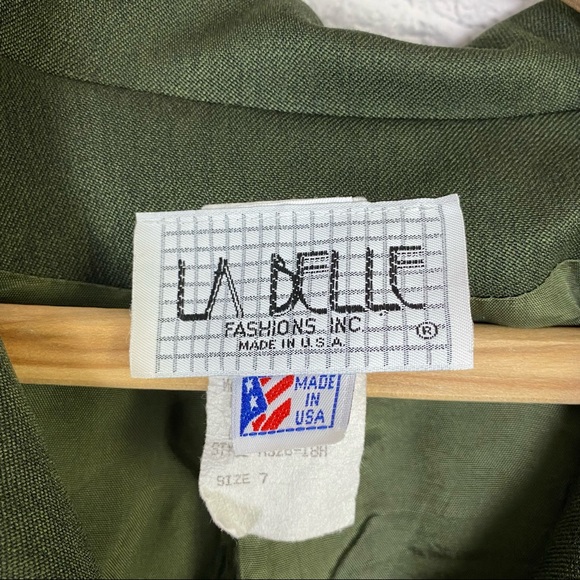 VTG Dark Green Jacket - Picture 10 of 10